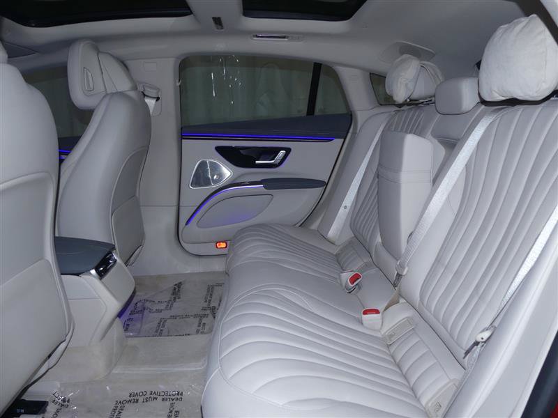 Used 2023 Mercedes-Benz EQS 450+ 4MATIC Sedan image 24