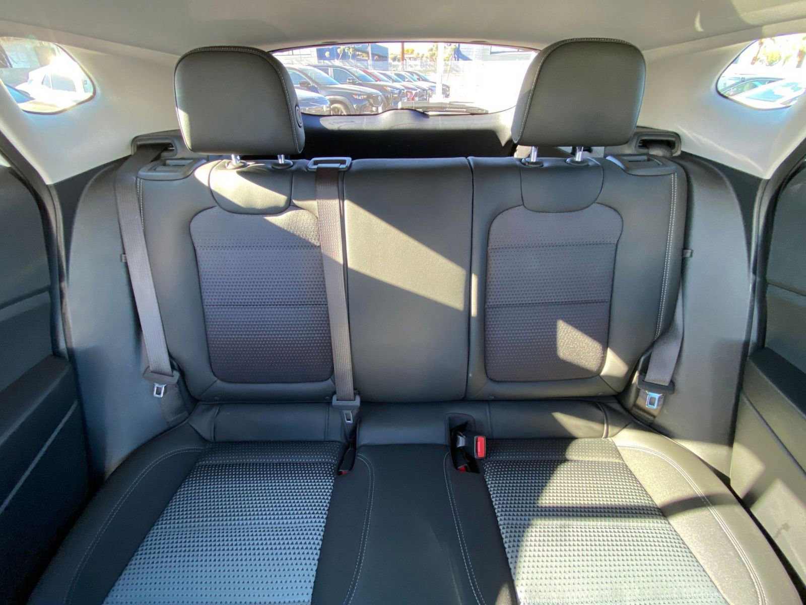 Used 2025 Chevrolet Trax LT w/ LT Convenience Package image 38