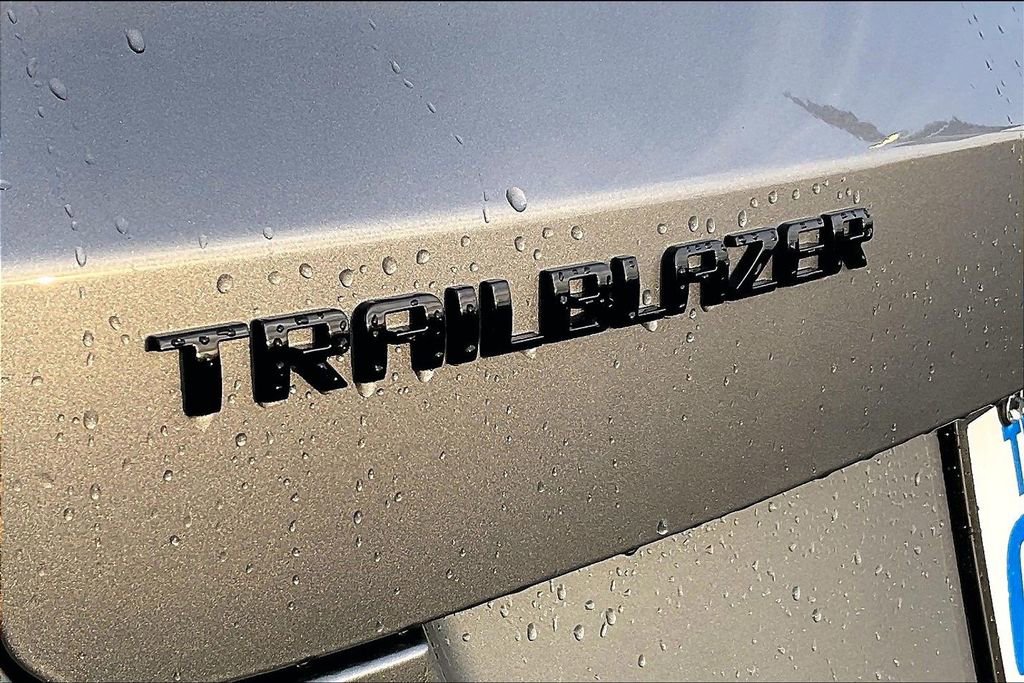 New 2026 Chevrolet TrailBlazer RS w/ Convenience Package image 11