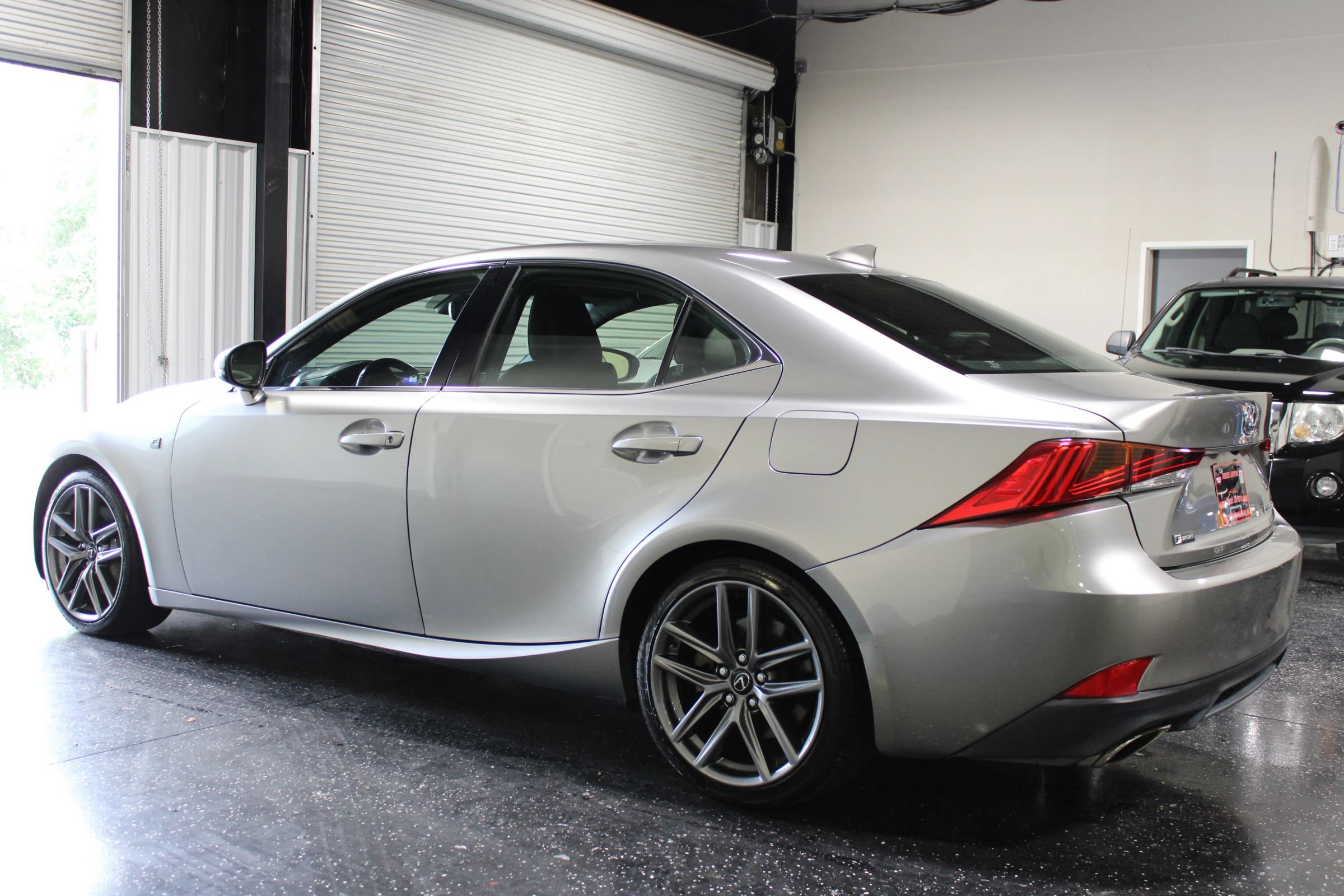 Used 2017 Lexus IS 350 AWD image 5