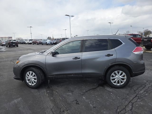 Used 2016 Nissan Rogue S image 16