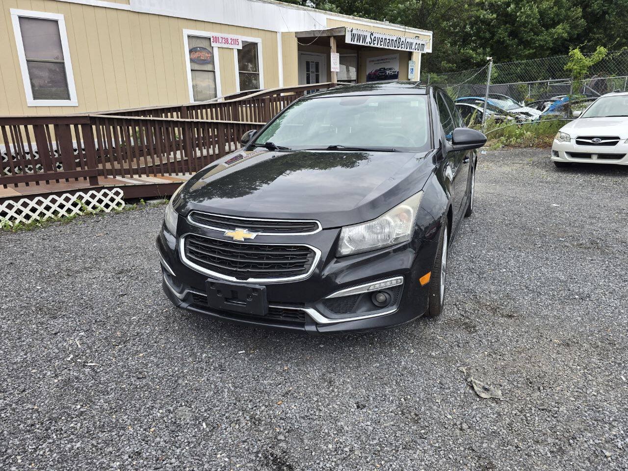 Used 2015 Chevrolet Cruze LTZ w/ Sun, Sound and Sport Package FWD image 4