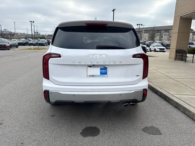 Used 2024 Kia Telluride S w/ S Sunroof Package image 3