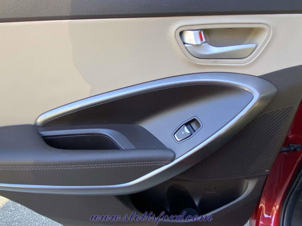 Used 2018 Hyundai Santa Fe Sport image 13
