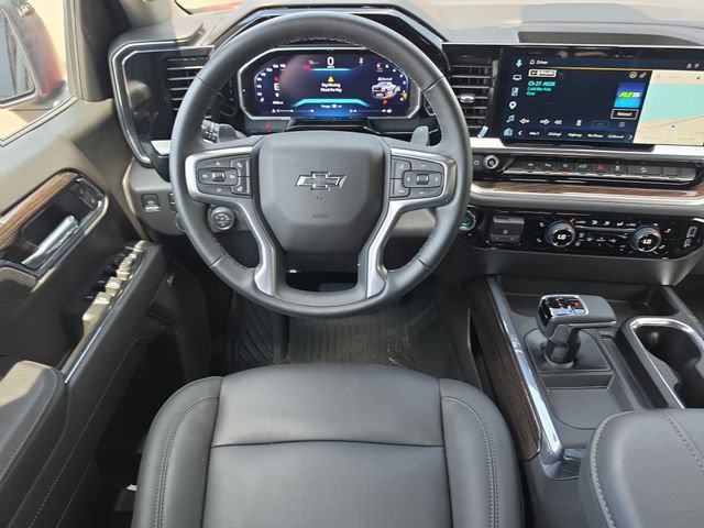 Used 2026 Chevrolet Silverado 1500 LT Trail Boss w/ Safety Package AWD/4WD image 8