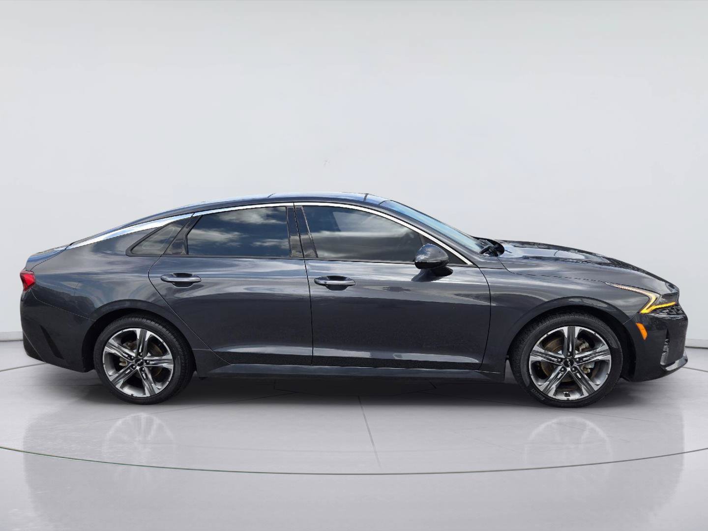 Used 2024 Kia K5 EX w/ EX Premium Package FWD image 4