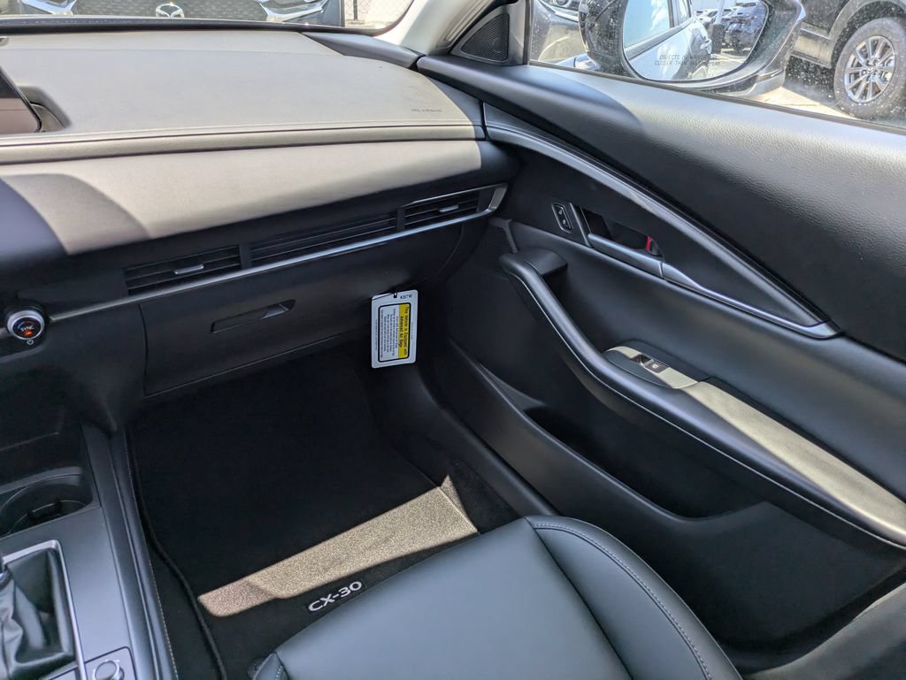 New 2026 MAZDA CX-30 AWD 2.5 S w/ Select Sport Pkg image 17