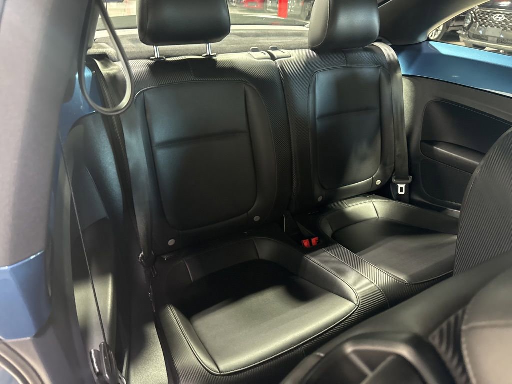Used 2017 Volkswagen Beetle 1.8T SE FWD image 30