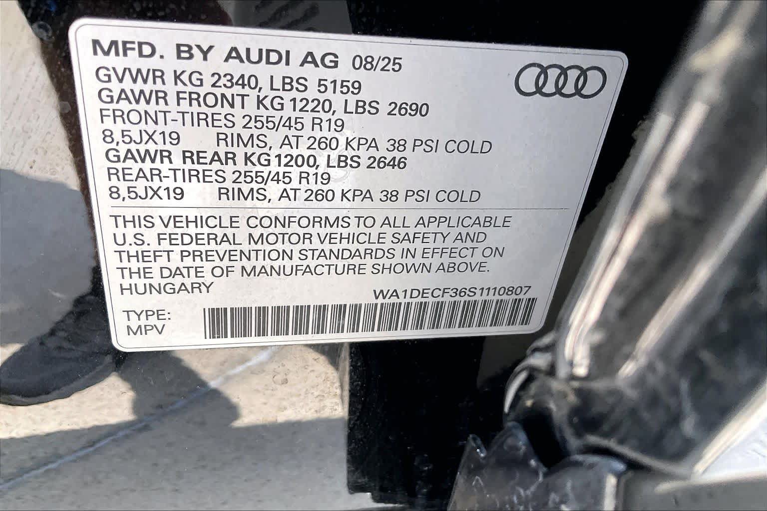 Used 2025 Audi Q3 2.0T Premium w/ Convenience Plus Package AWD/4WD image 35