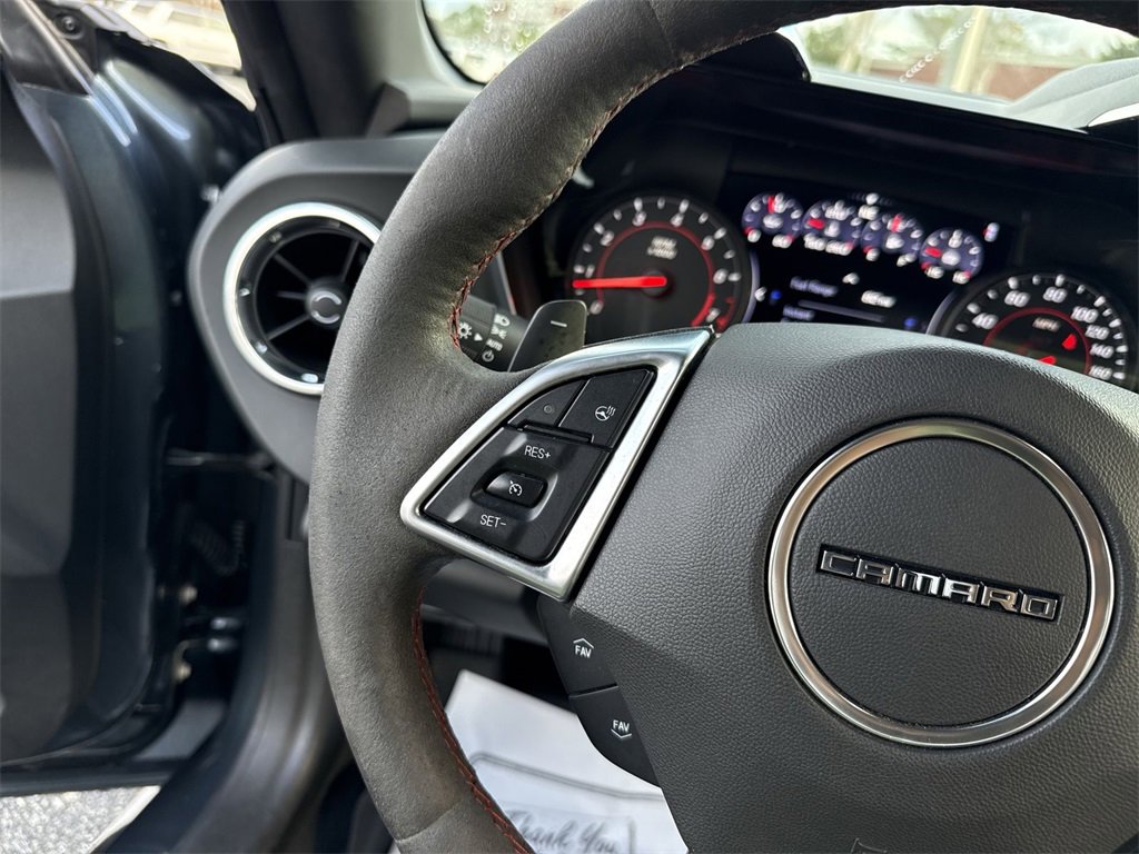 Used 2019 Chevrolet Camaro ZL1 image 14