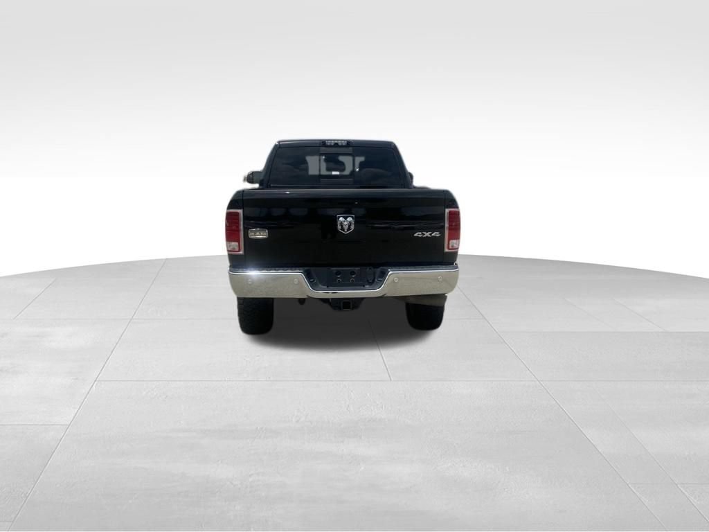 Used 2018 RAM 3500 Laramie Longhorn w/ Snow Chief Group AWD/4WD image 4
