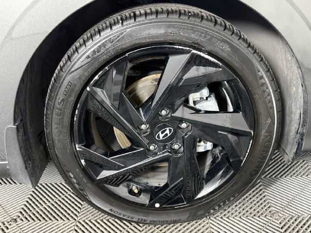 Used 2026 Hyundai Elantra Sport w/ Cargo Package FWD image 29