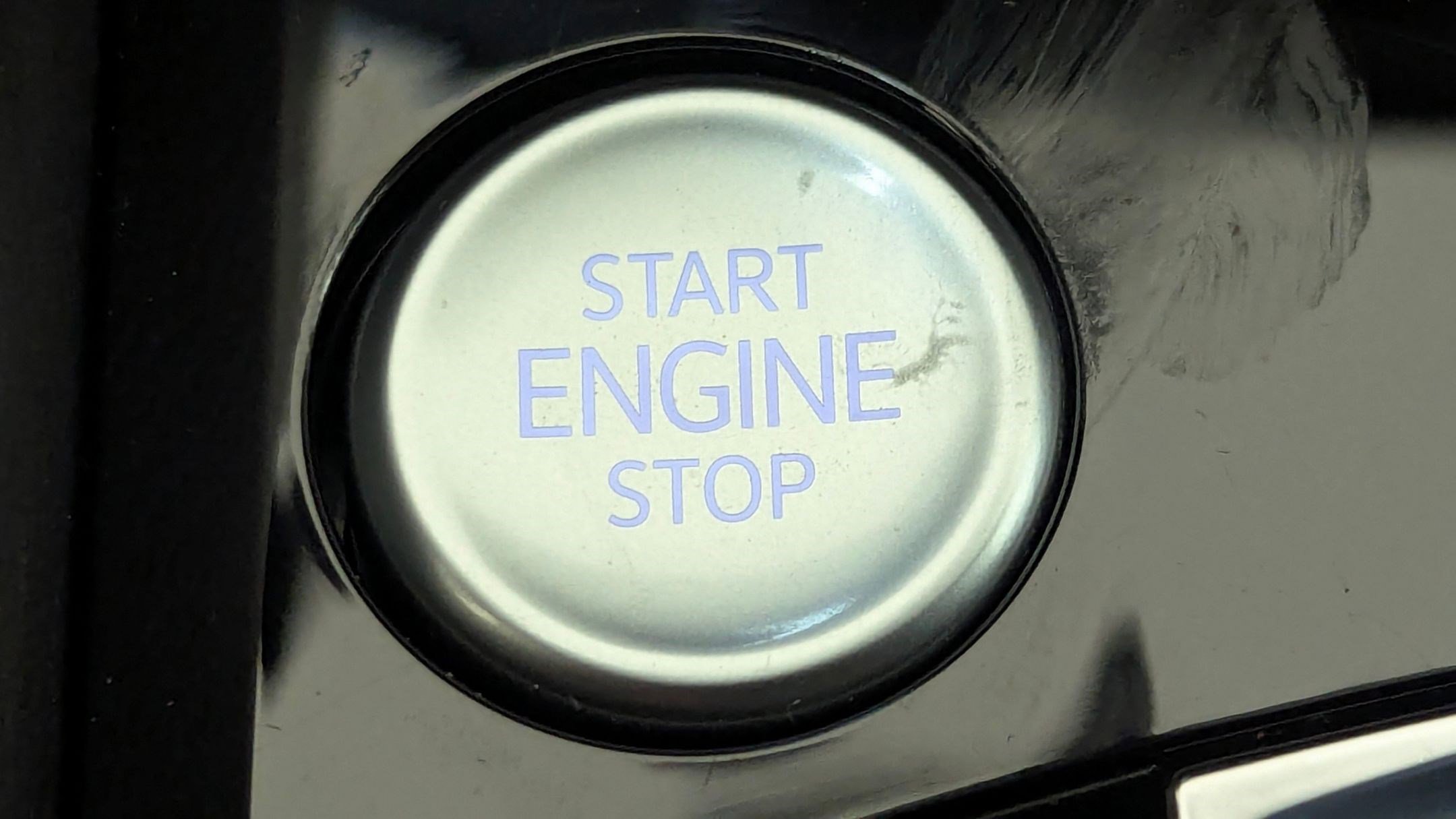 Used 2024 Volkswagen Taos SE image 28