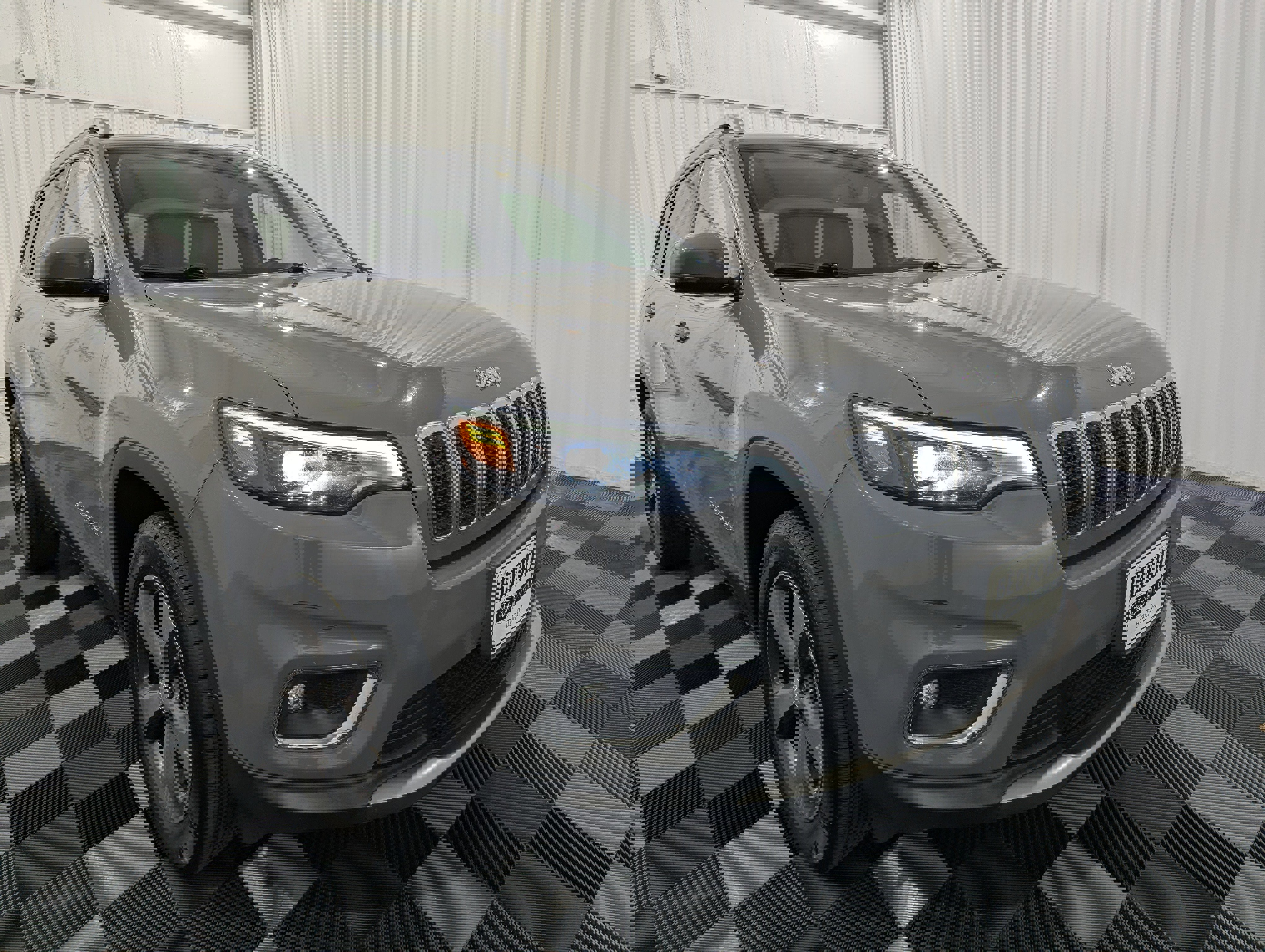 Used 2019 Jeep Cherokee Limited image 5