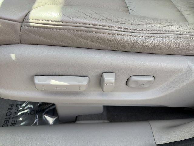 Used 2014 Honda CR-V EX-L image 12