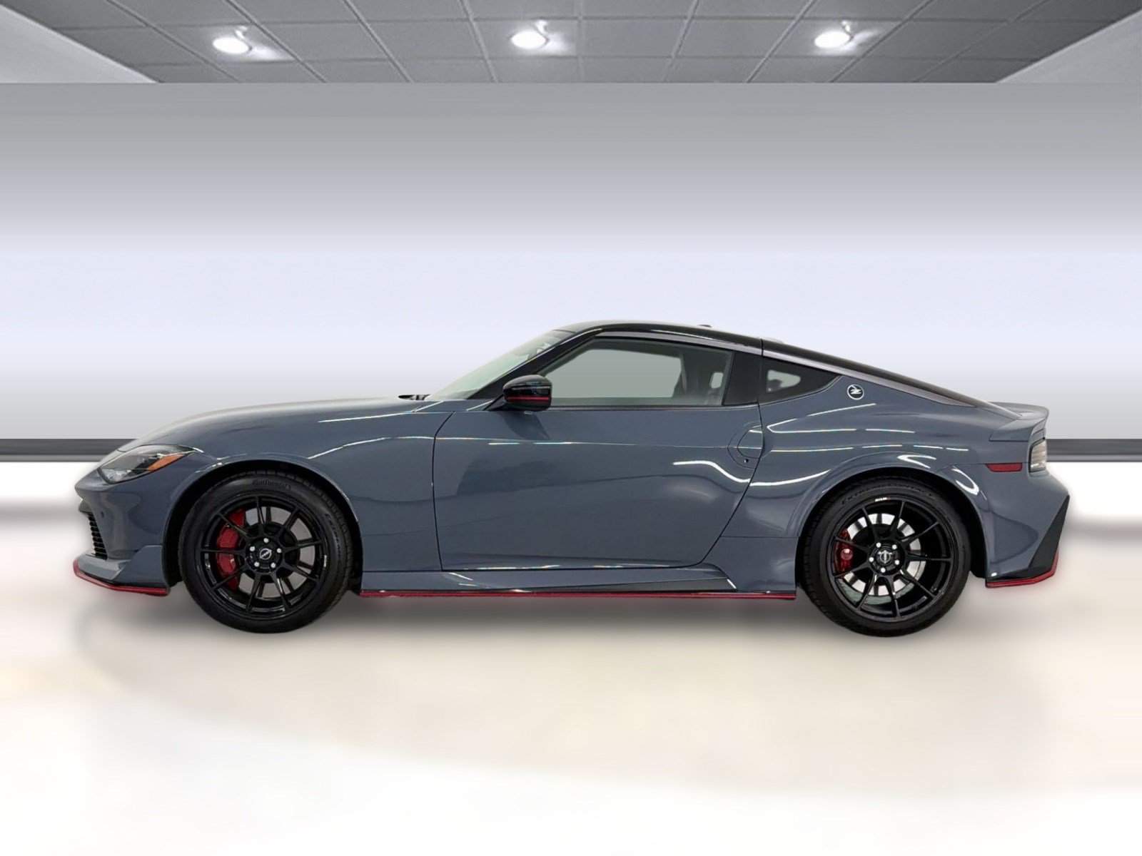 Used 2024 Nissan Z NISMO w/ Floor Mat Package RWD image 2