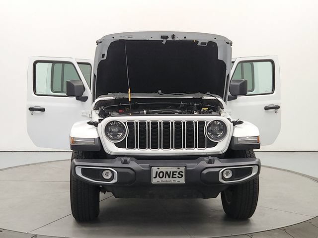 Used 2025 Jeep Wrangler Unlimited Sahara AWD/4WD image 10