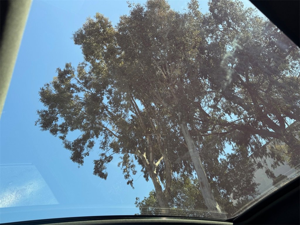 Certified 2023 Volkswagen ID.4 Pro S Plus image 17