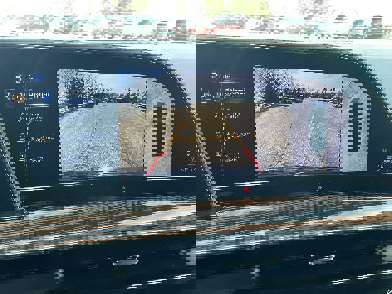 Used 2024 Cadillac Escalade ESV Premium Luxury image 30