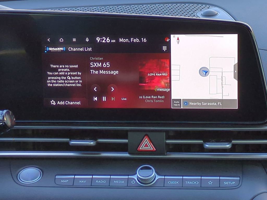 Certified 2025 Hyundai Elantra SEL image 17