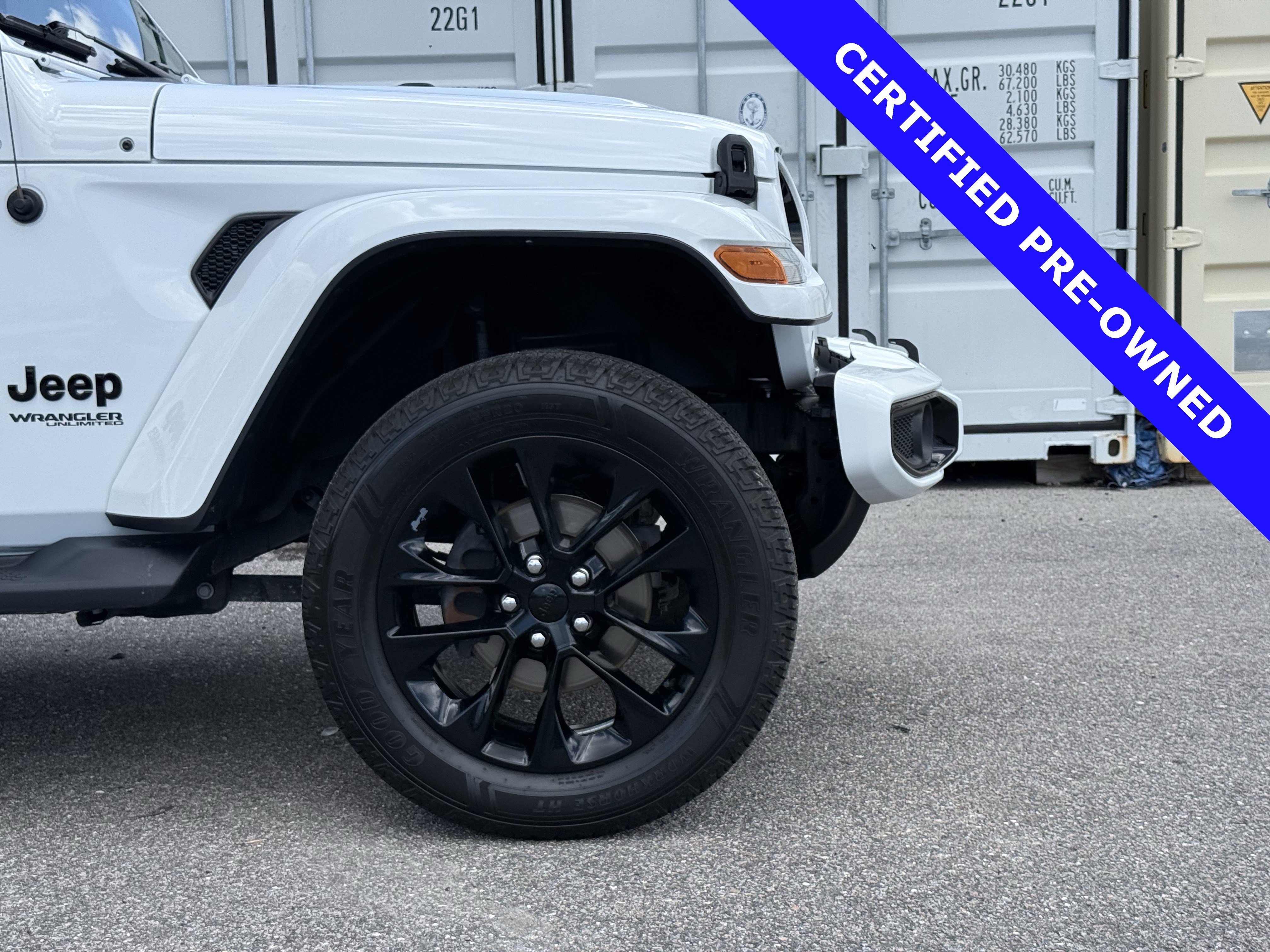 Used 2021 Jeep Wrangler Unlimited Sahara AWD/4WD image 11