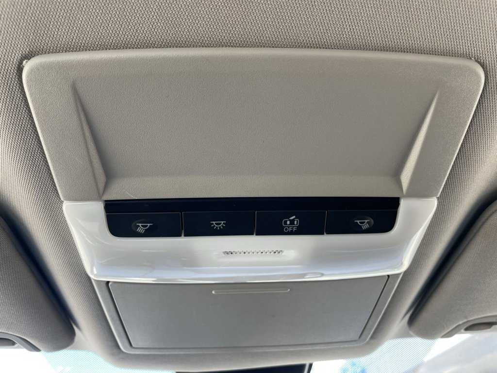 Used 2024 Nissan Altima 2.5 SV image 29