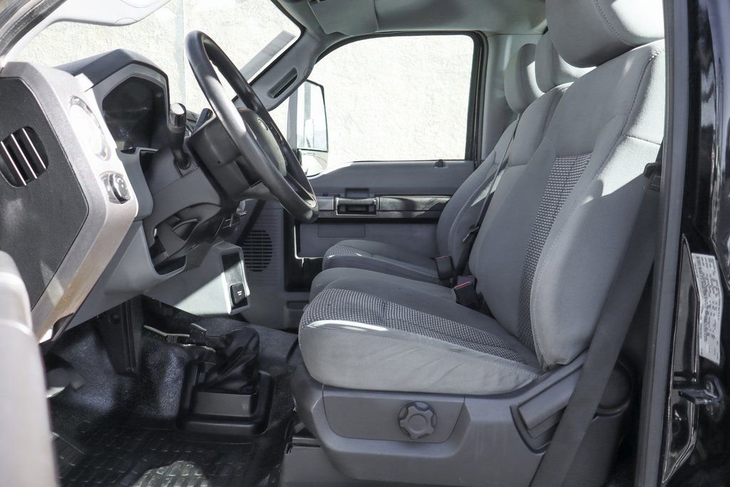 Used 2023 Ford F650 2WD Regular Cab Super Duty image 24