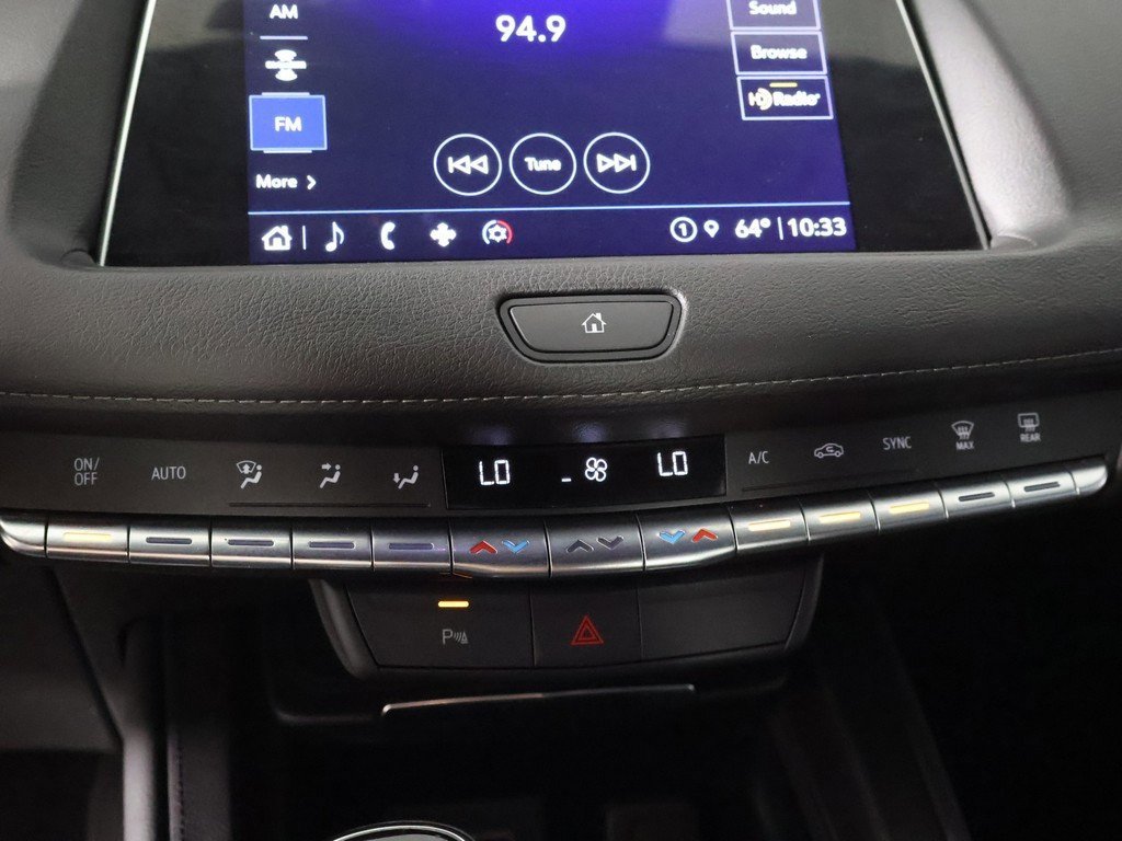 Used 2022 Cadillac XT4 Premium Luxury w/ Safety Alert Package image 40