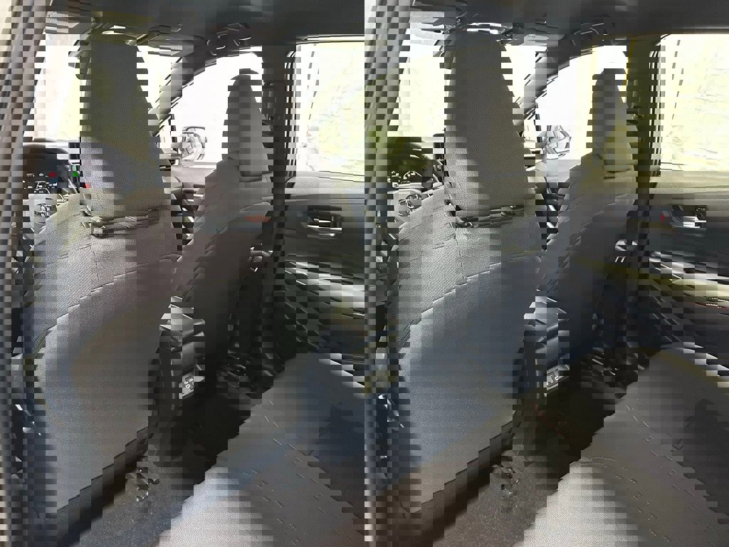 Used 2025 Toyota Corolla SE image 48