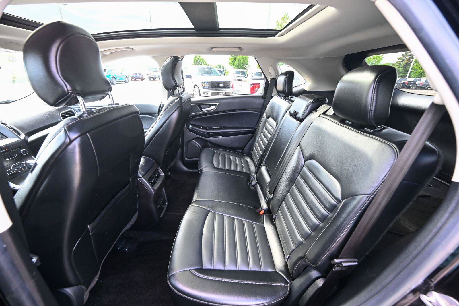 Used 2017 Ford Edge SEL w/ Canadian Touring Package AWD/4WD image 23