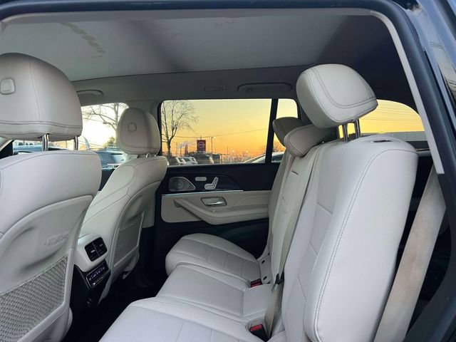 Used 2022 Mercedes-Benz GLS 450 GLS 450 image 12