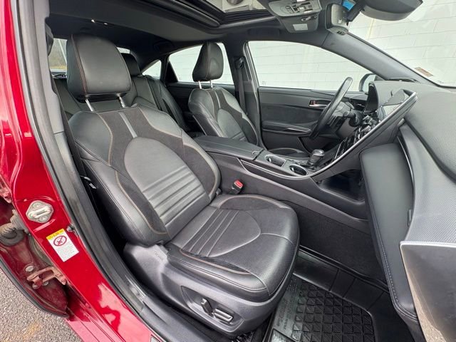 Used 2019 Toyota Avalon XSE image 29