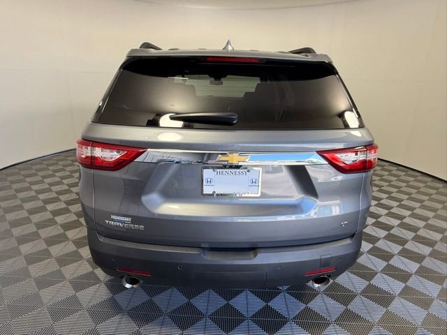 Used 2020 Chevrolet Traverse LT w/ LT Premium Package FWD image 5