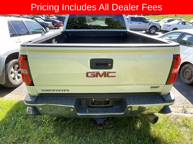Used 2019 GMC Sierra 2500 SLT w/ Duramax Plus Package AWD/4WD image 7