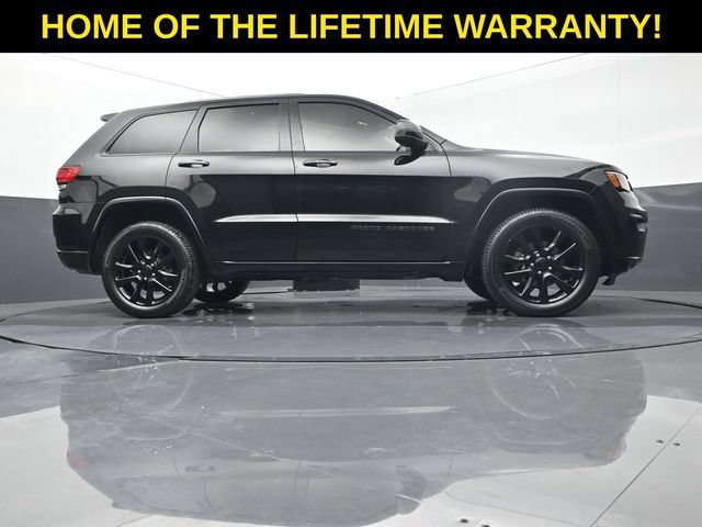 Used 2020 Jeep Grand Cherokee Altitude AWD/4WD image 59