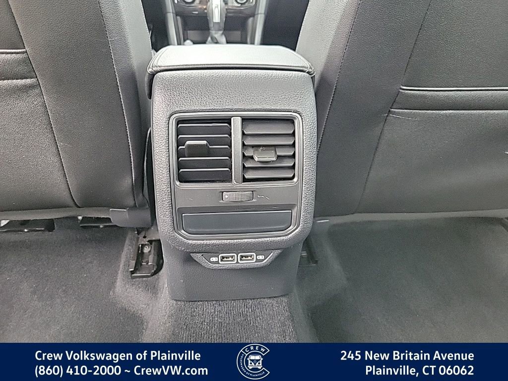 Certified 2022 Volkswagen Passat 2.0T SE FWD image 47