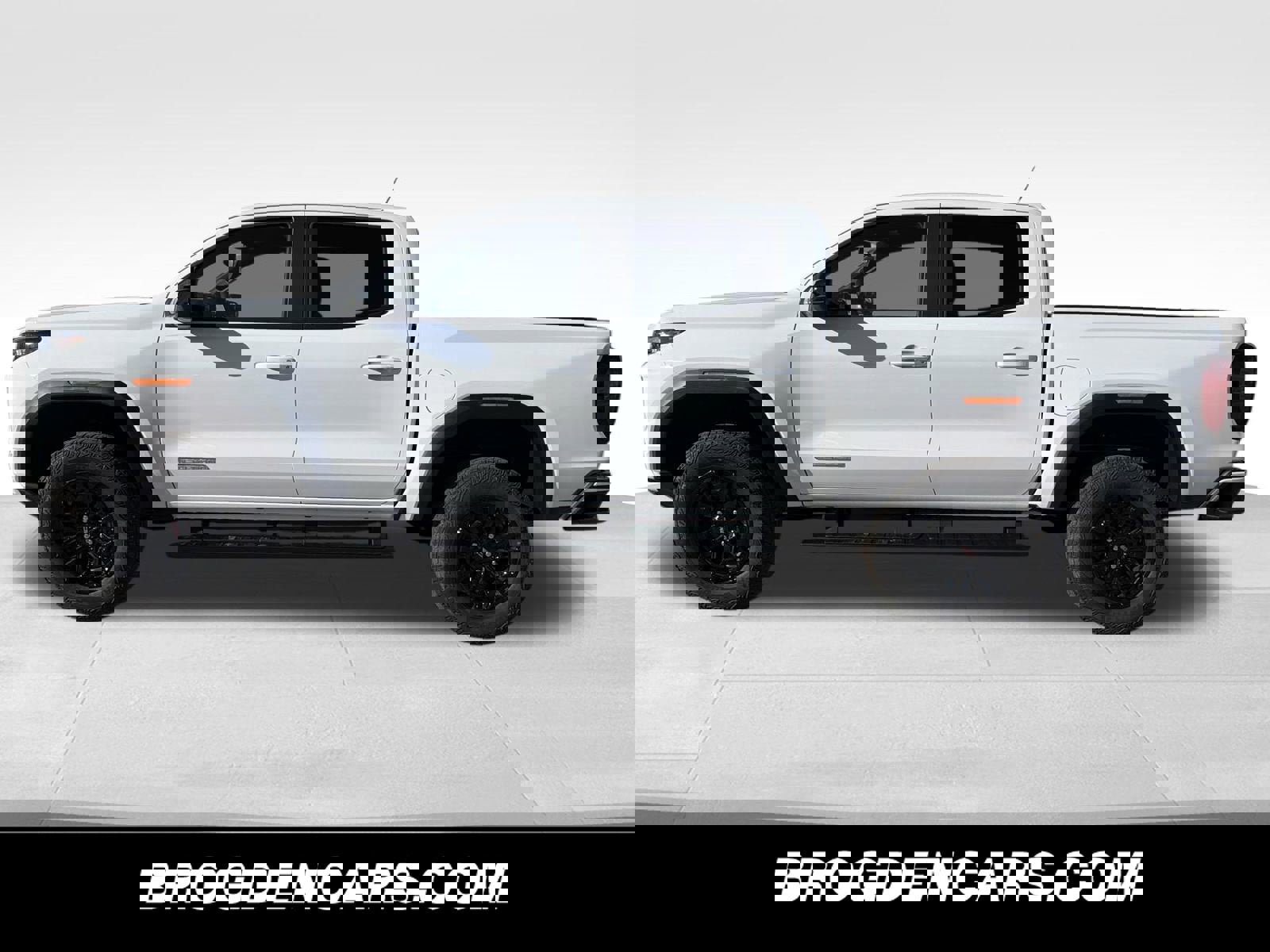 New 2026 GMC Canyon Elevation image 5