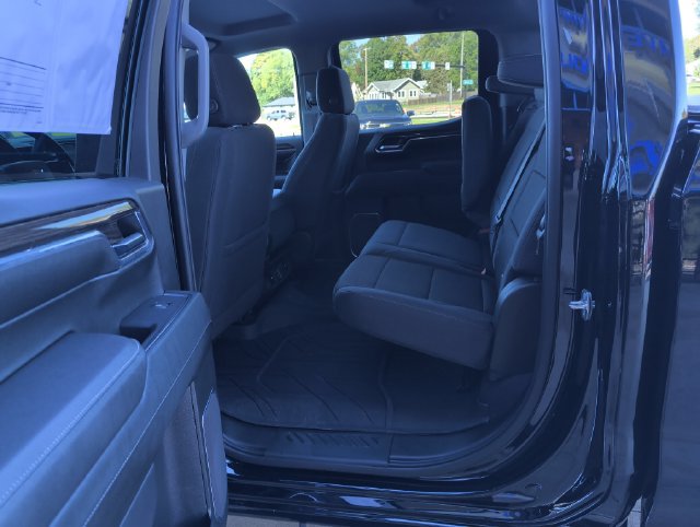 Used 2023 Chevrolet Silverado 1500 LT AWD/4WD image 23