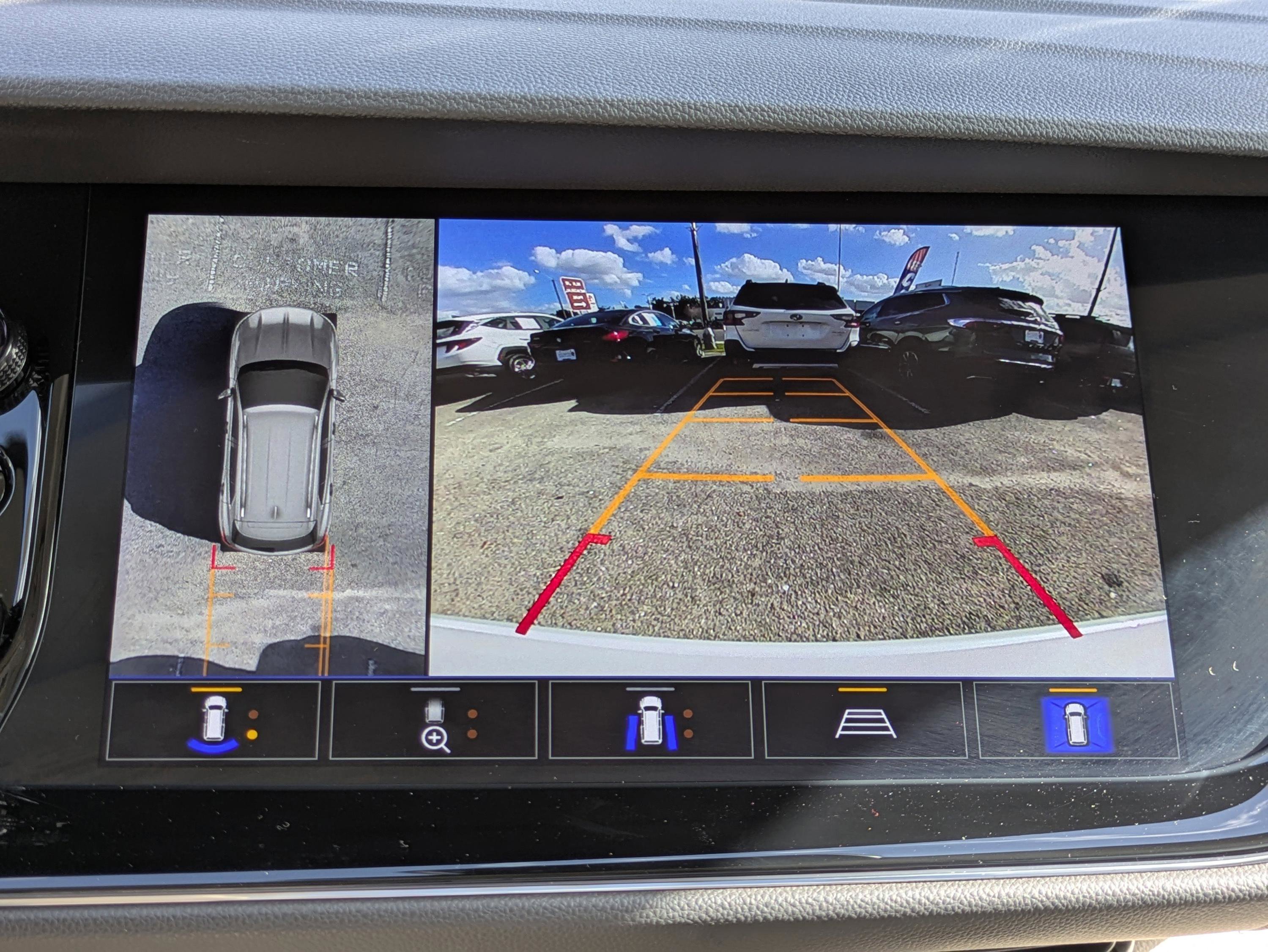 Used 2023 Buick Envision Avenir image 22