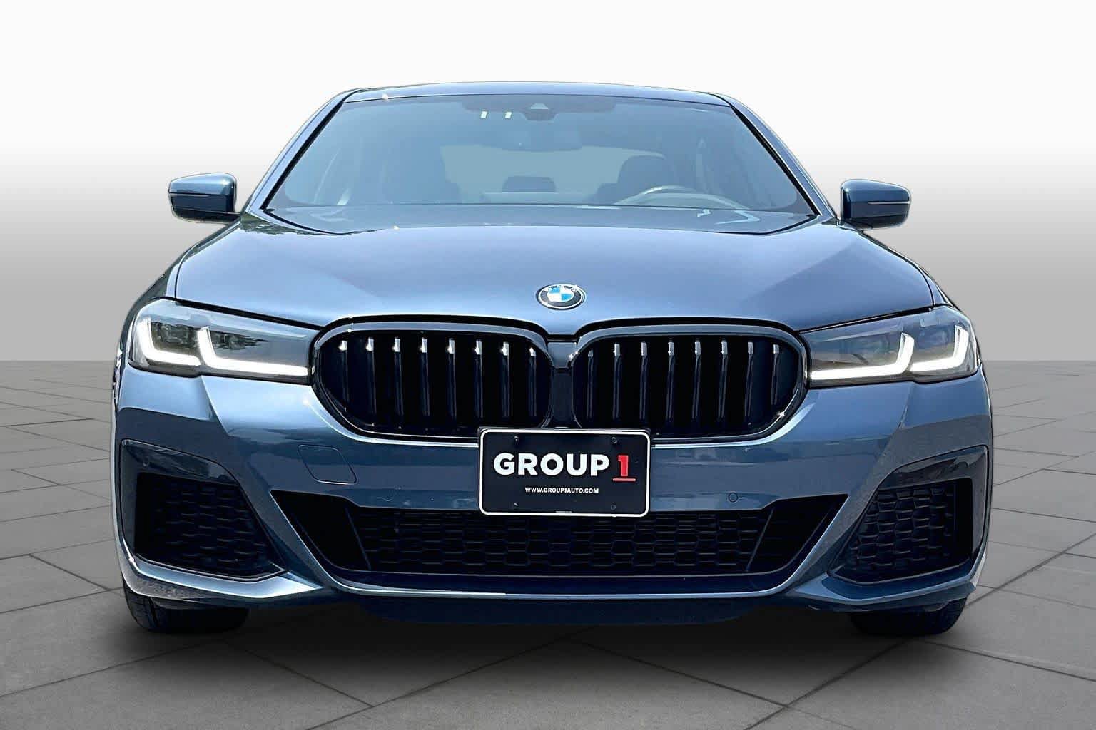 Used 2023 BMW 530i xDrive w/ M Sport Package AWD/4WD image 3