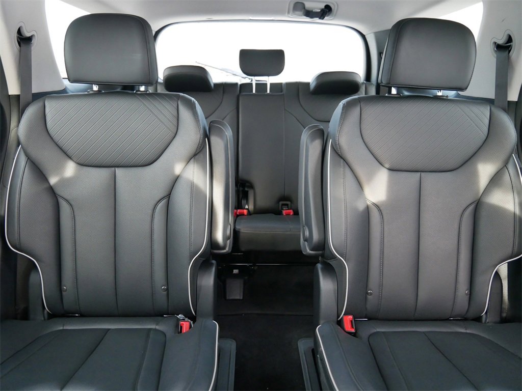 Used 2024 Hyundai Palisade SEL image 18