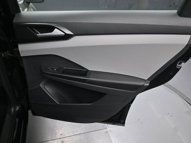 Used 2023 Volkswagen Taos S w/ Driver Assistance Package image 31