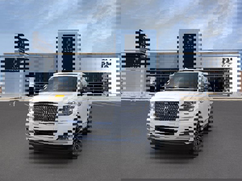 New 2023 Lincoln Navigator Reserve image 2