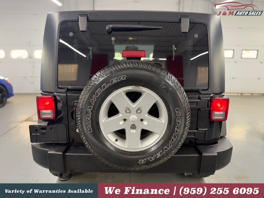 Used 2015 Jeep Wrangler Sport w/ Quick Order Package 24S AWD/4WD image 9