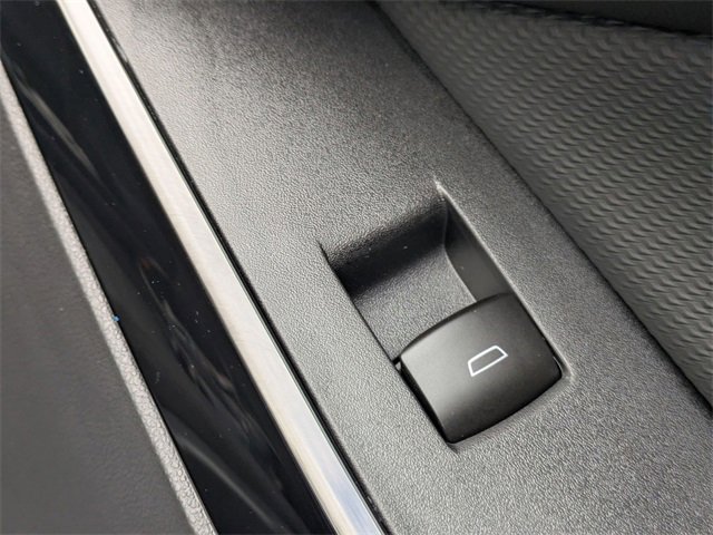 New 2026 Chevrolet Equinox LT image 33