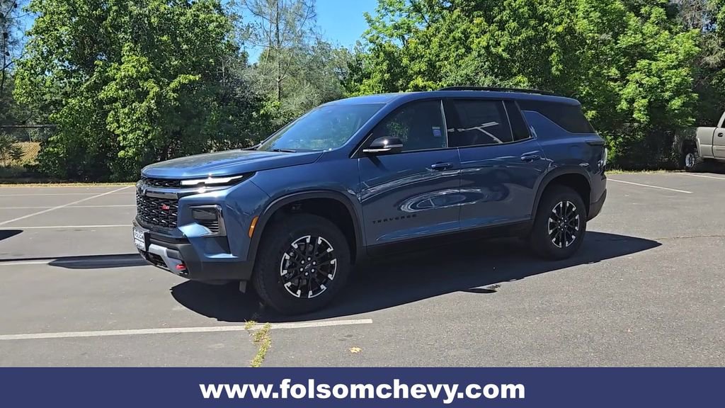 New 2026 Chevrolet Traverse Z71 w/ LPO, Floor Liner Package image 7