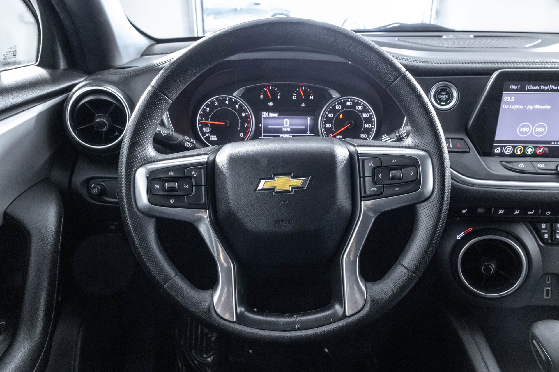 Used 2022 Chevrolet Blazer LT AWD/4WD image 29
