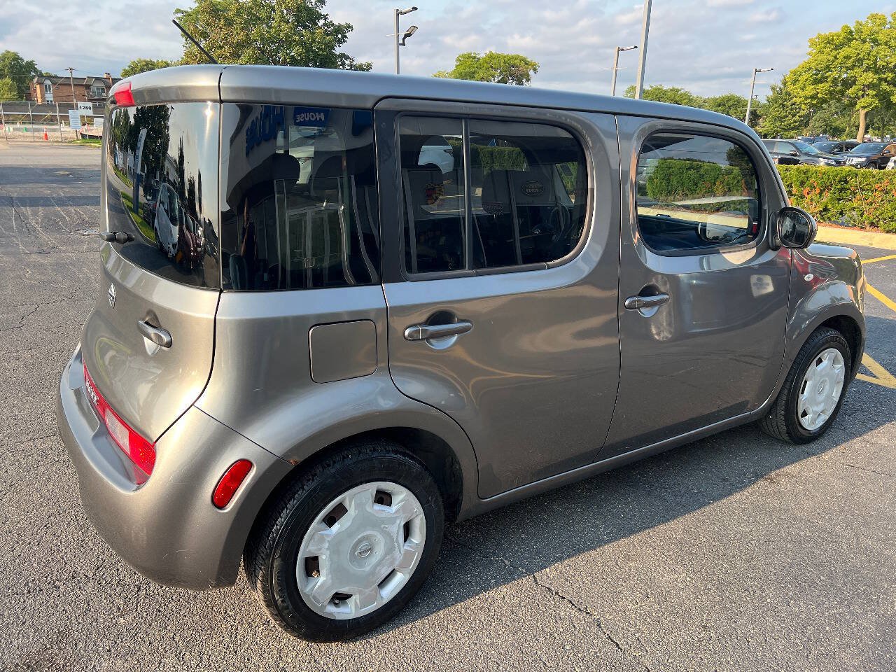 Used 2012 Nissan Cube 1.8 S w/ Interior Designer Pkg FWD image 14