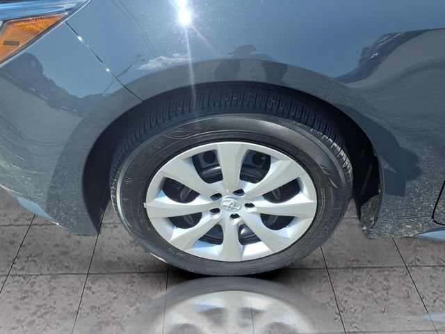 Used 2024 Toyota Corolla LE FWD image 6