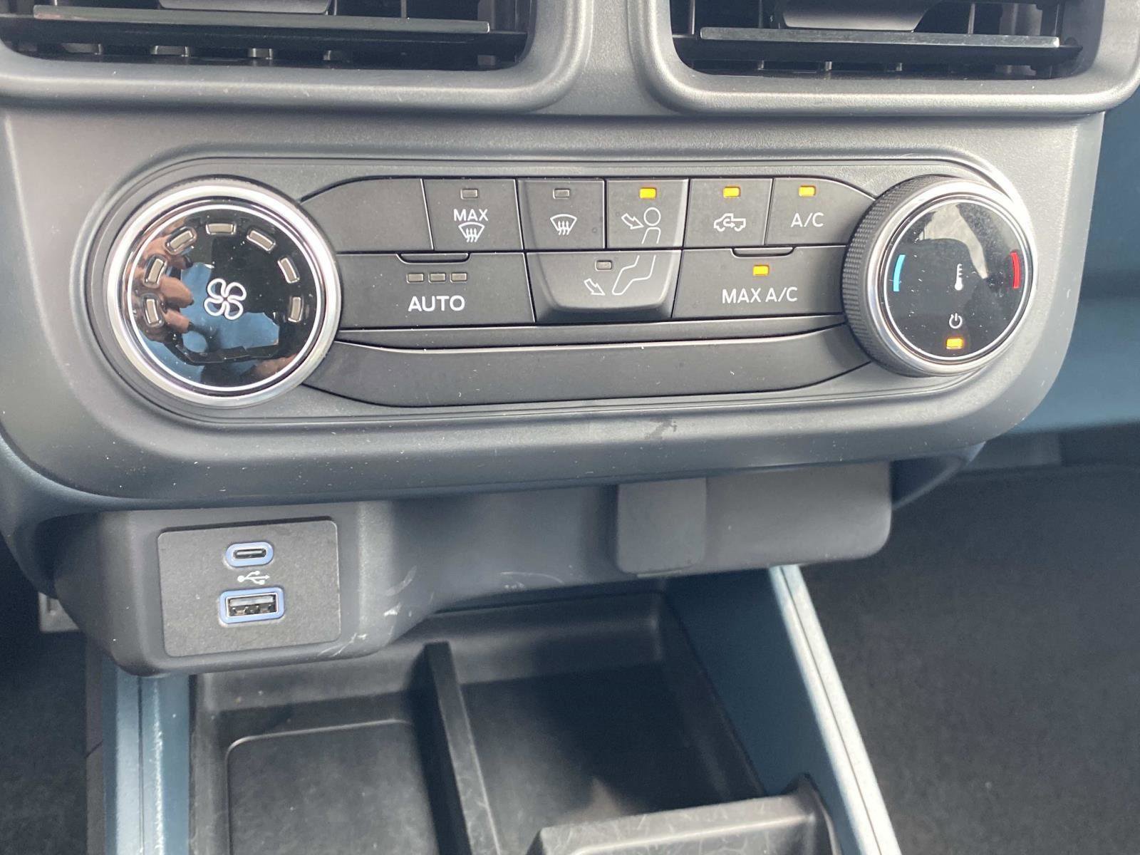 Used 2024 Ford Maverick XL w/ Equipment Group 100A Standard image 30